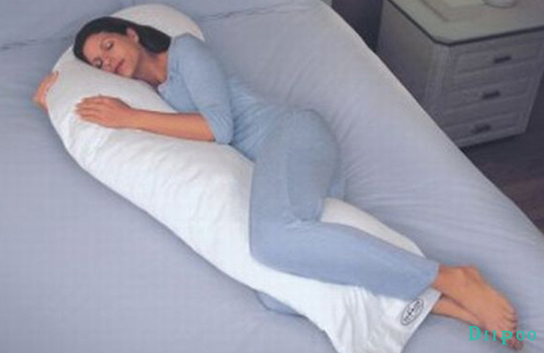 J shaped body pillow