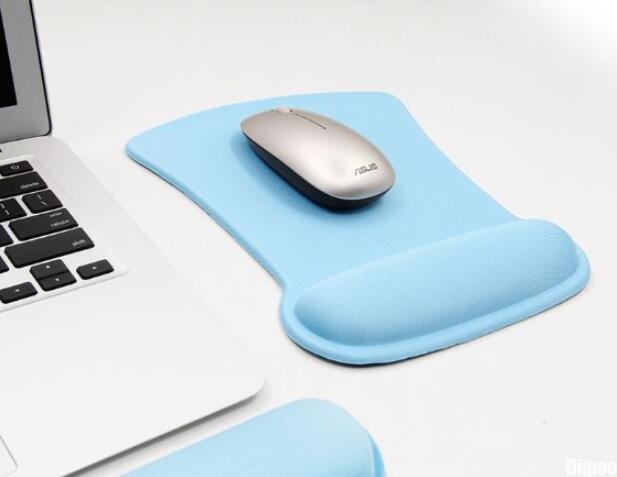 custom wrist rest mouse pad (1)