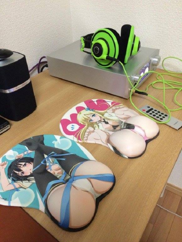 Revolutionary Product: The Butt Mousepad is the Best Friend of Office Workers