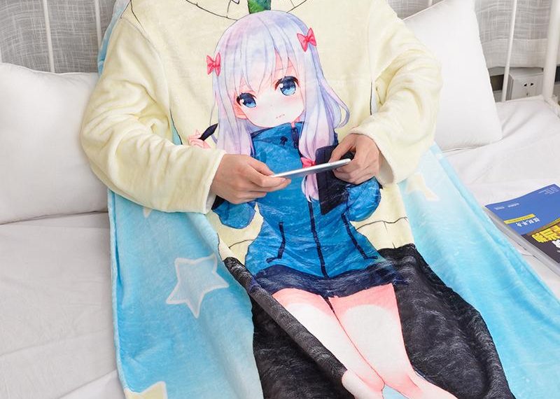 Anime Wearable Blanket: Must-have Items for Otaku